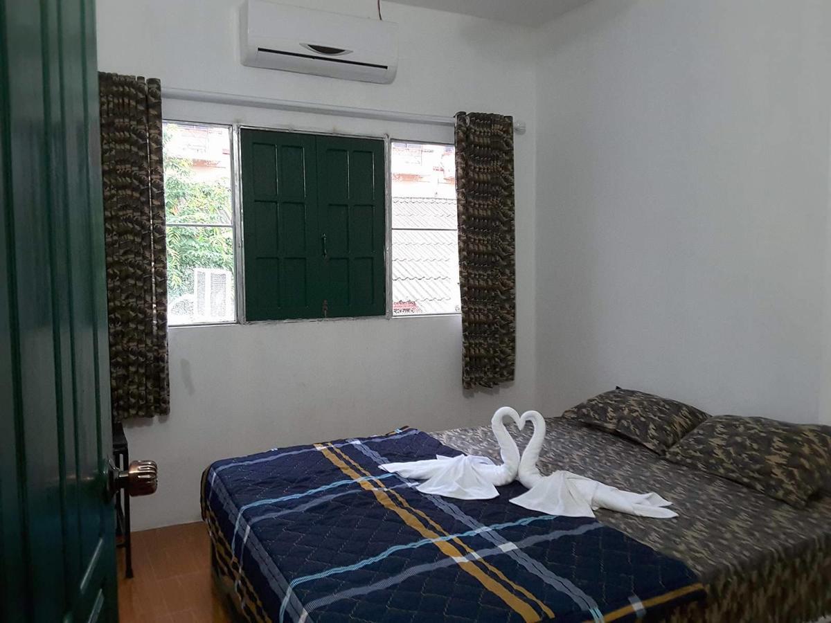 Army Barracks Guesthouse Vang Vieng Eksteriør bilde